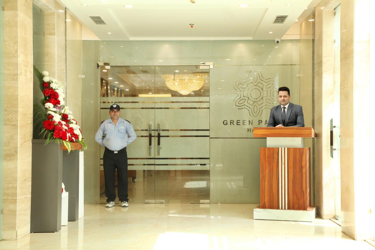 Green Palms Hotel Delhi  Esterno foto